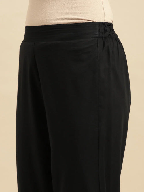 100% Cotton Solid Calf Length Straight Pants (Pack of 2)