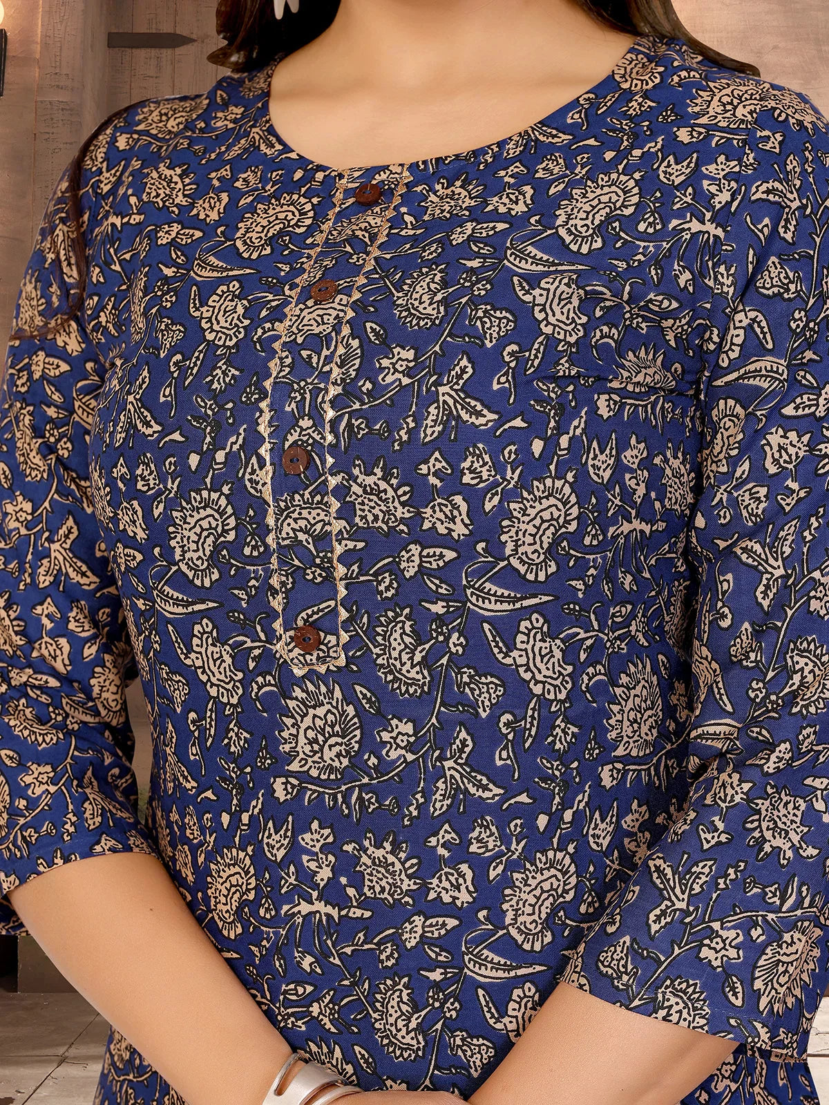 Rayon Printed Straight Knee Length Kurta